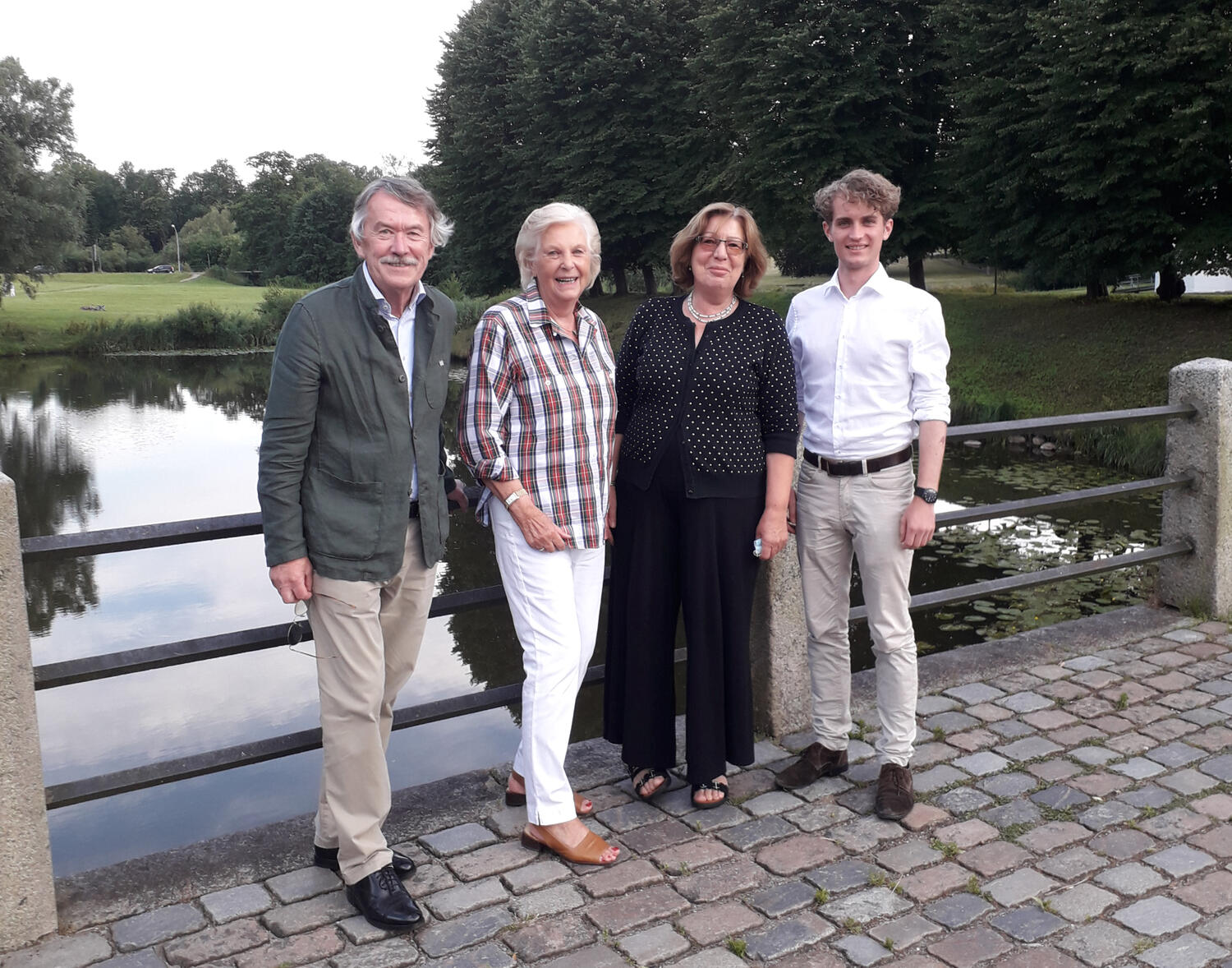 Wolfgang Schäfer, Rose Günther, Elisabeth Hackenberg und Yannick Klix